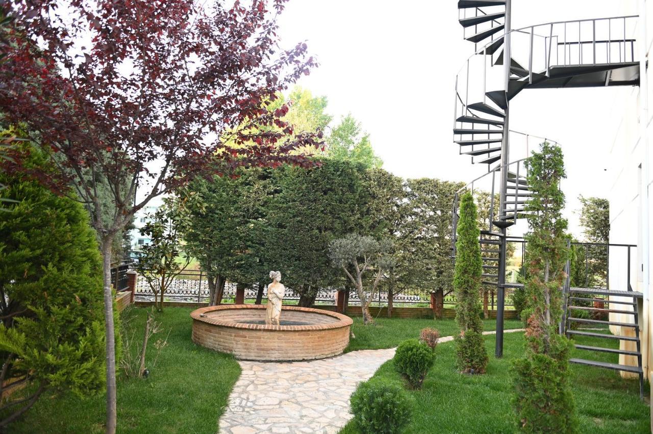 Hotel Onufri Golem  Bagian luar foto
