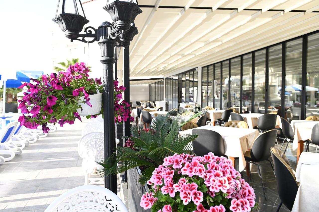 Hotel Onufri Golem  Bagian luar foto