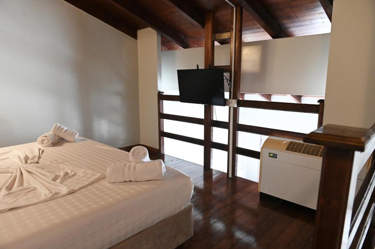 Hotel Onufri Golem  Bagian luar foto