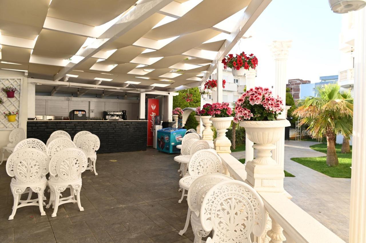 Hotel Onufri Golem  Bagian luar foto